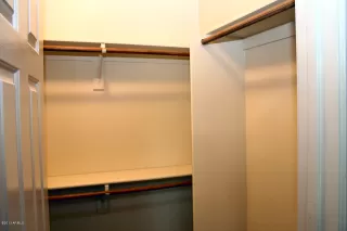 Photo #6: 6143968 Listing