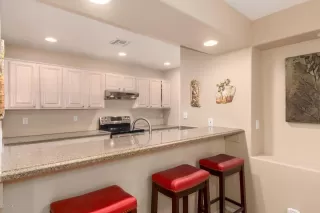 Photo #5: 6143984 Listing