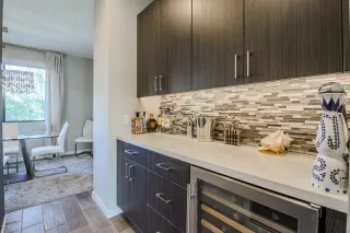 Photo #3: 6143995 Listing