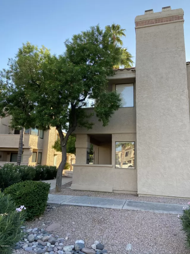 MLS: 6144070 Condo For Sale