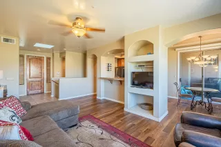 Photo #2: 6144182 Listing