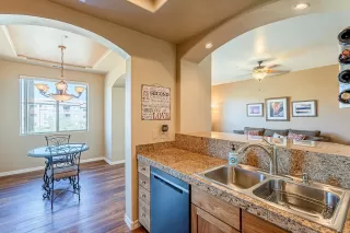 Photo #6: 6144182 Listing