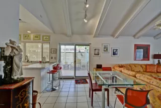 Photo #6: 6144310 Listing 