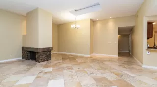 Photo #3: 6144328 Listing