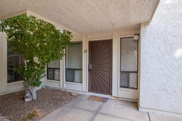 MLS: 6144657 Condo For Sale