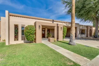 Photo #2: 6144839 Listing 