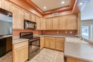 Photo #4: 6145321 Listing