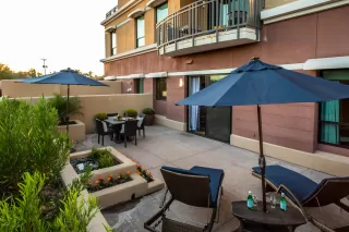 Photo #4: 6145346 Listing