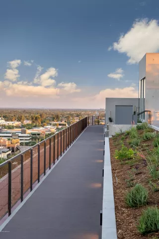 Photo #6: 6145449 Listing