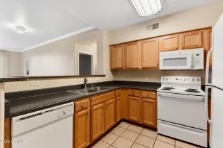 Photo #3: 6145540 Listing 