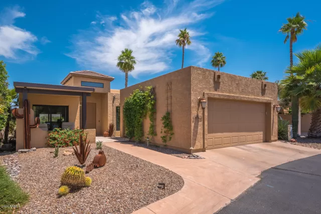 MLS: 6145653 Condo For Sale