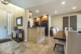 Photo #2: 6145653 Listing