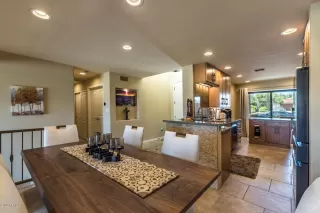 Photo #4: 6145653 Listing