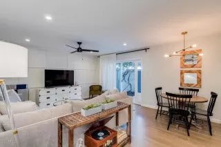 Photo #3: 6146221 Listing