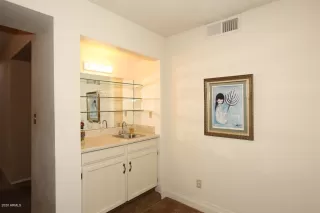 Photo #3: 6146346 Listing 