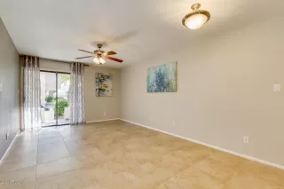 Photo #3: 6146606 Listing