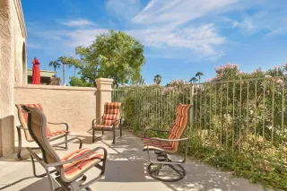 Photo #4: 6146689 Listing