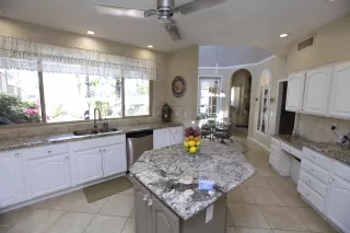 Photo #6: 6146713 Listing 