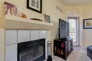 Photo #6: 6146760 Listing