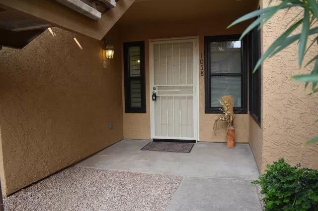 MLS: 6146929 Condo For Sale