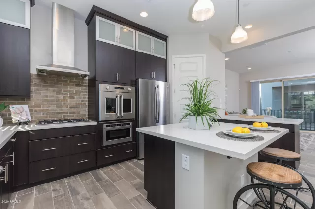 MLS: 6146975 Condo For Sale