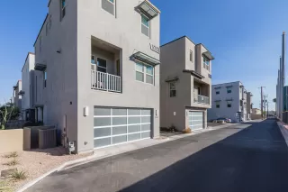 Photo #1: 6146975 Listing 