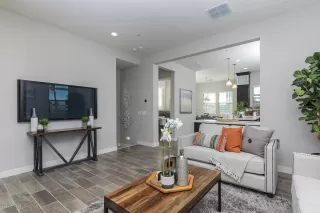 Photo #5: 6146975 Listing 