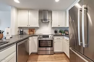 Photo #3: 6147053 Listing 