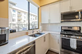 Photo #6: 6147584 Listing