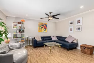 Photo #3: 6147673 Listing