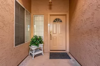 Photo #2: 6147773 Listing