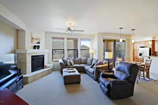 Photo #2: 6147946 Listing 