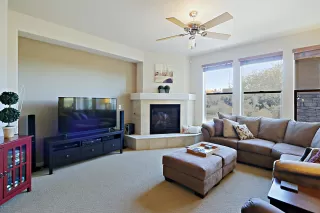 Photo #6: 6147946 Listing 