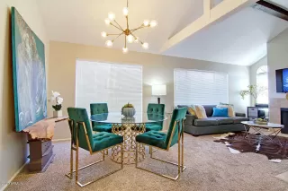 Photo #6: 6147989 Listing