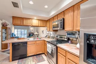 Photo #2: 6147994 Listing