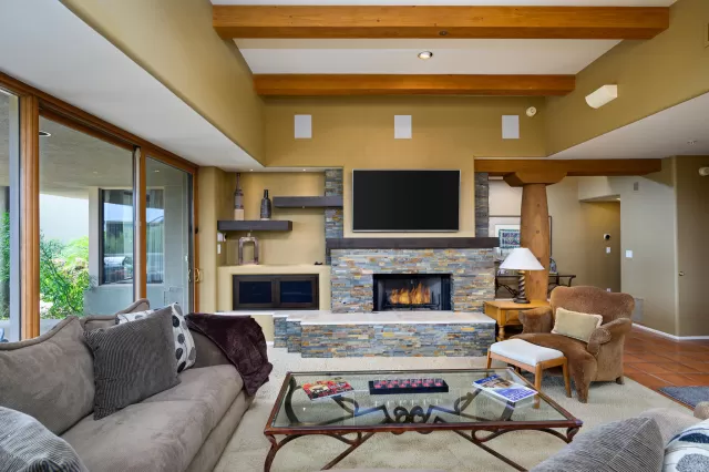 MLS: 6148018 Condo For Sale