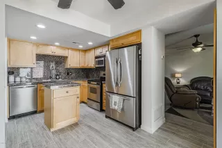 Photo #1: 6148058 Listing 