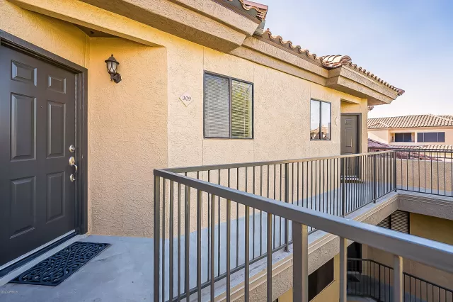 MLS: 6148189 Condo For Sale