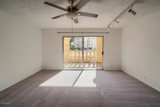 Photo #5: 6148243 Listing