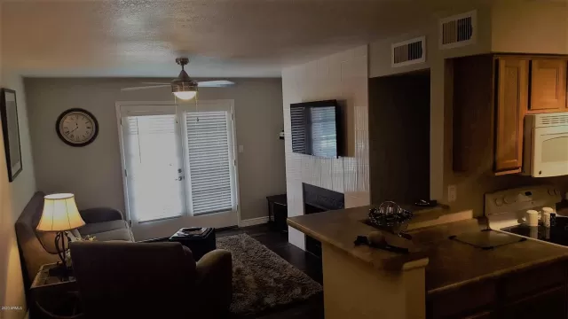 MLS: 6148254 Condo For Sale