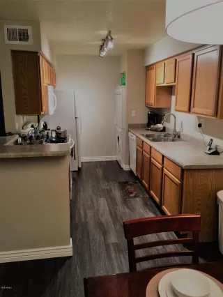 Photo #5: 6148254 Listing