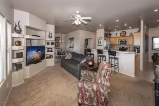 Photo #6: 6148299 Listing