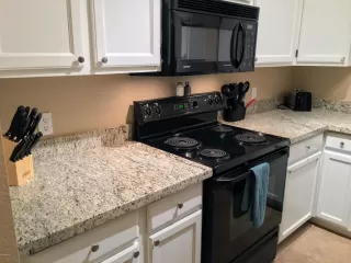 Photo #4: 6148305 Listing 