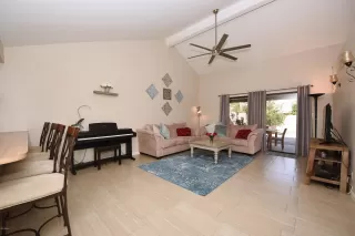 Photo #4: 6148331 Listing