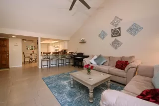 Photo #6: 6148331 Listing