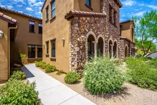 Photo #1: 6148359 Listing