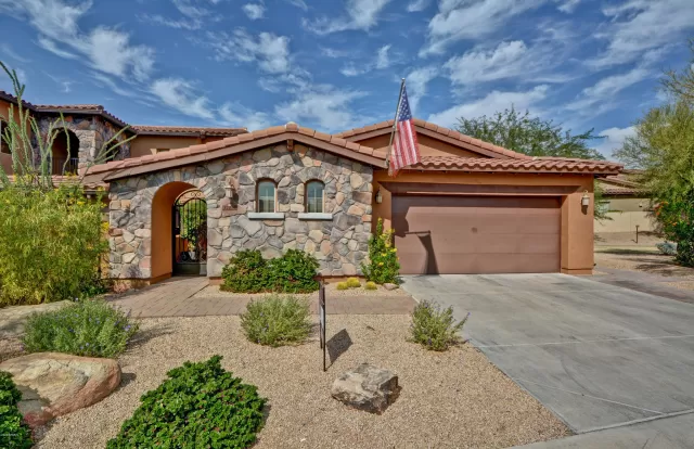 MLS: 6148404 Condo For Sale