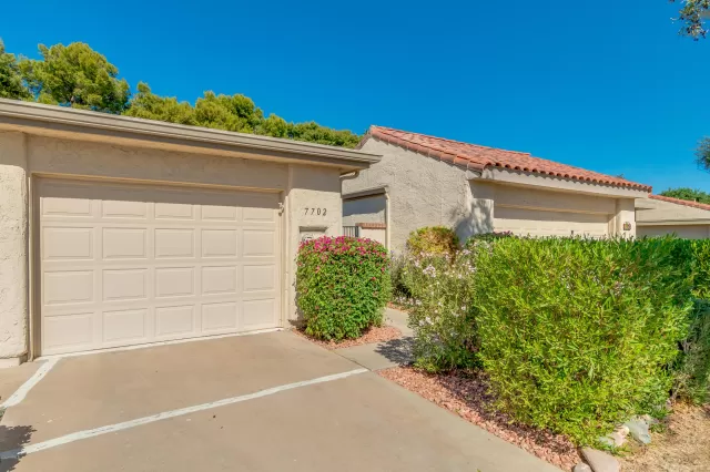 MLS: 6148455 Condo For Sale