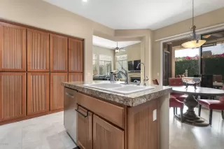 Photo #6: 6148489 Listing