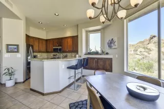 Photo #5: 6148492 Listing